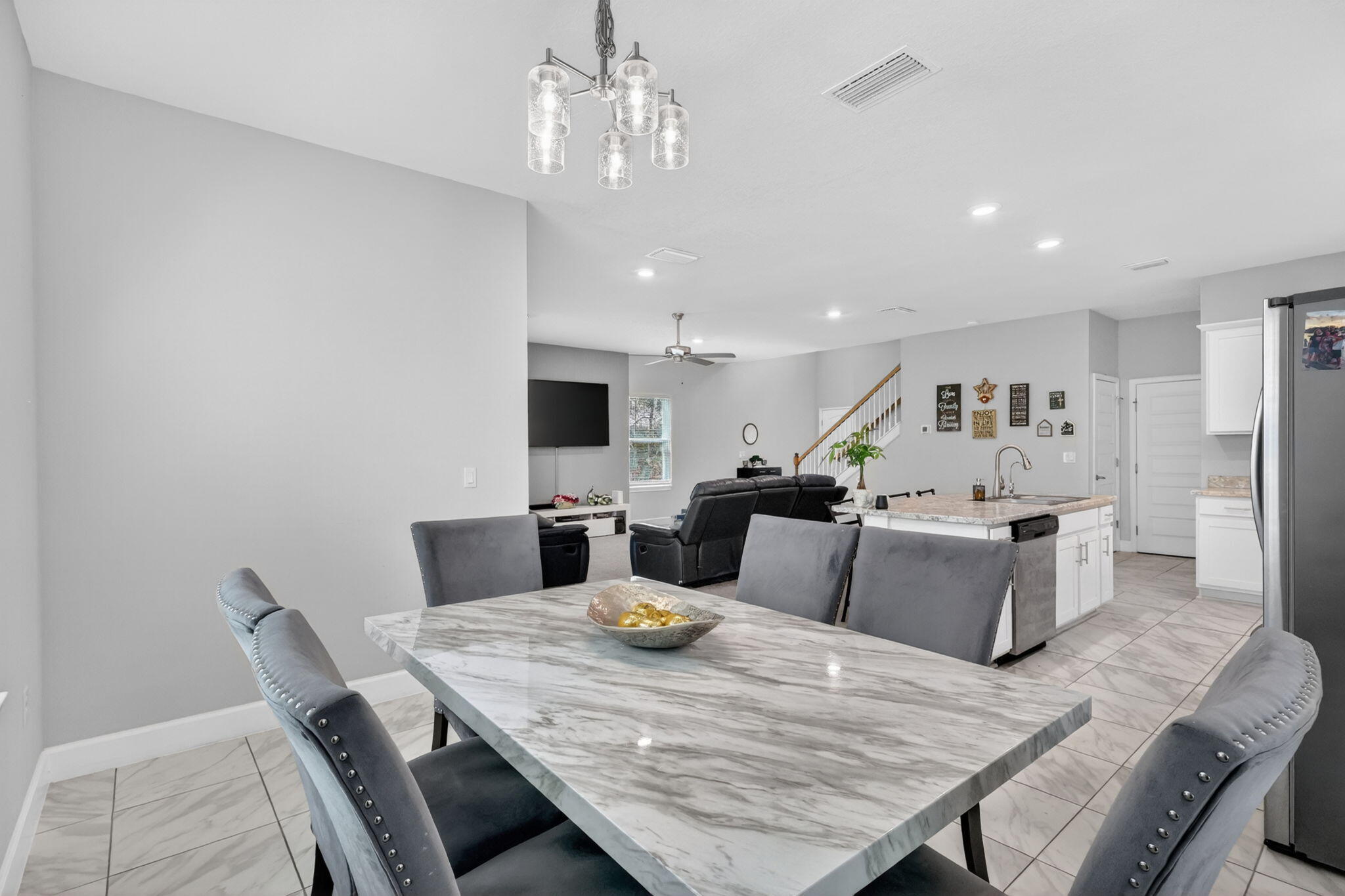 RIVER PLACE ON THE ST LUCIE NO 10 1ST REPLAT - Residential