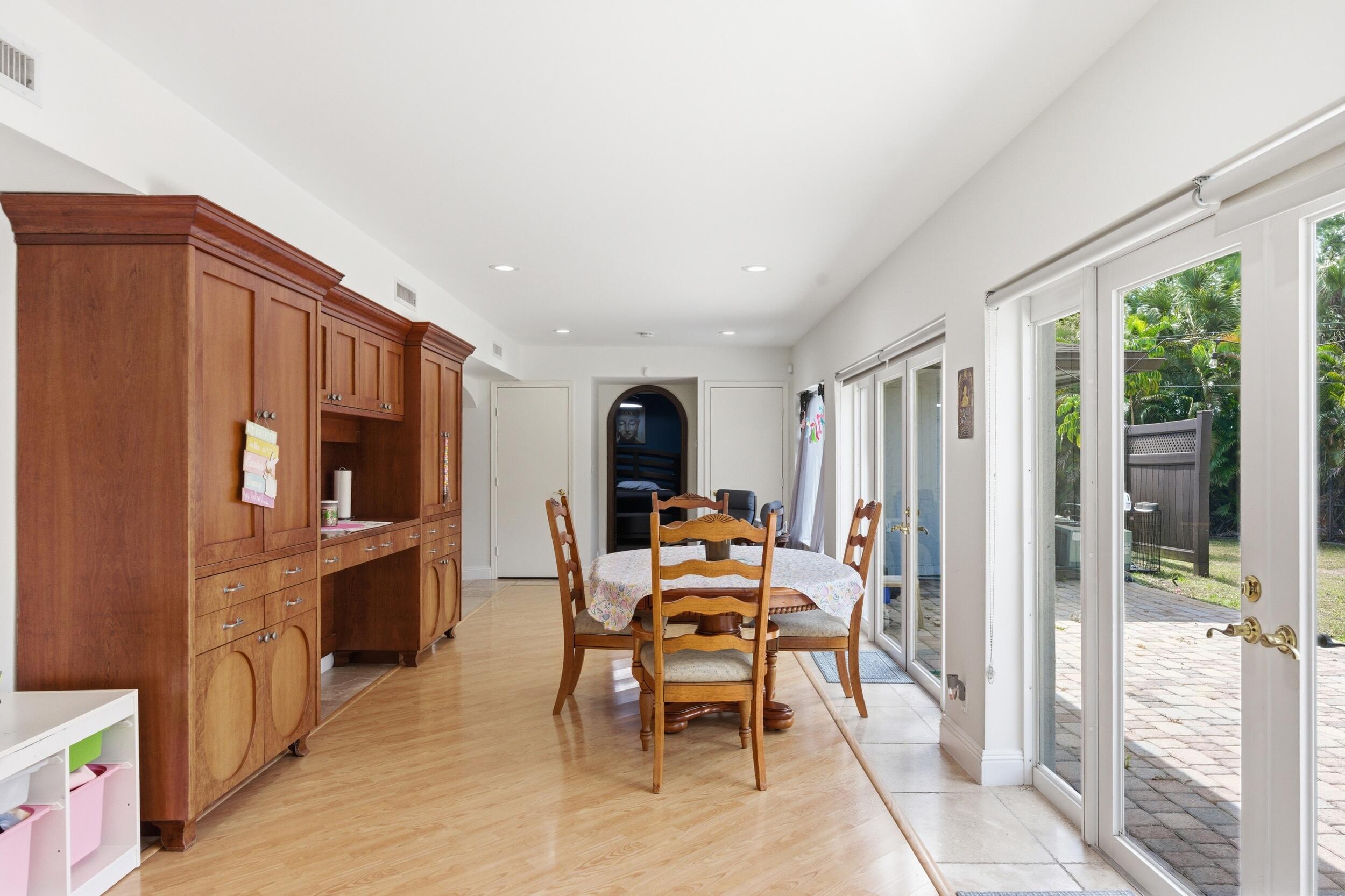 GREEN ACRES/FL FRUITLANDS - Residential