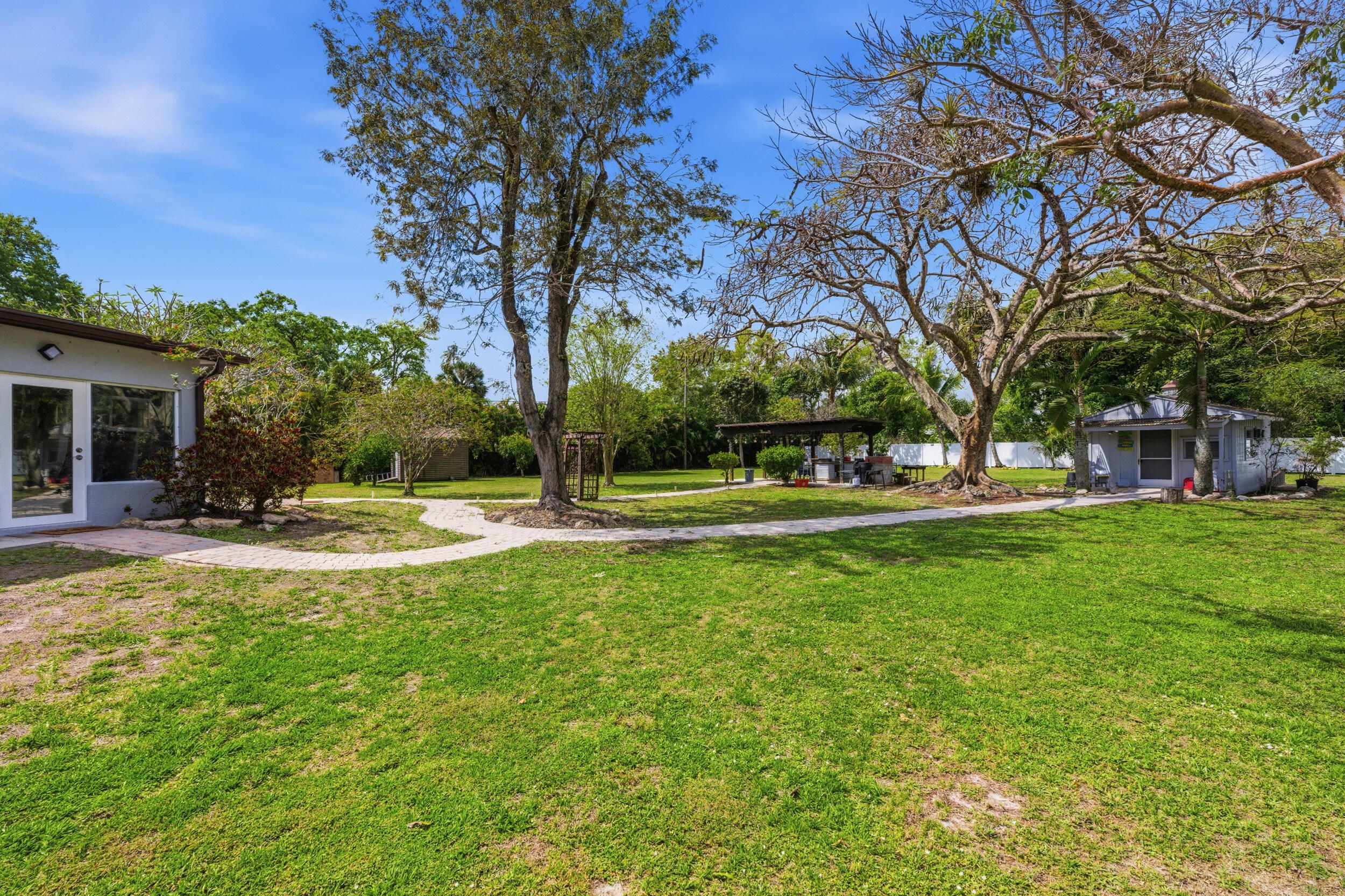 GREEN ACRES/FL FRUITLANDS - Residential