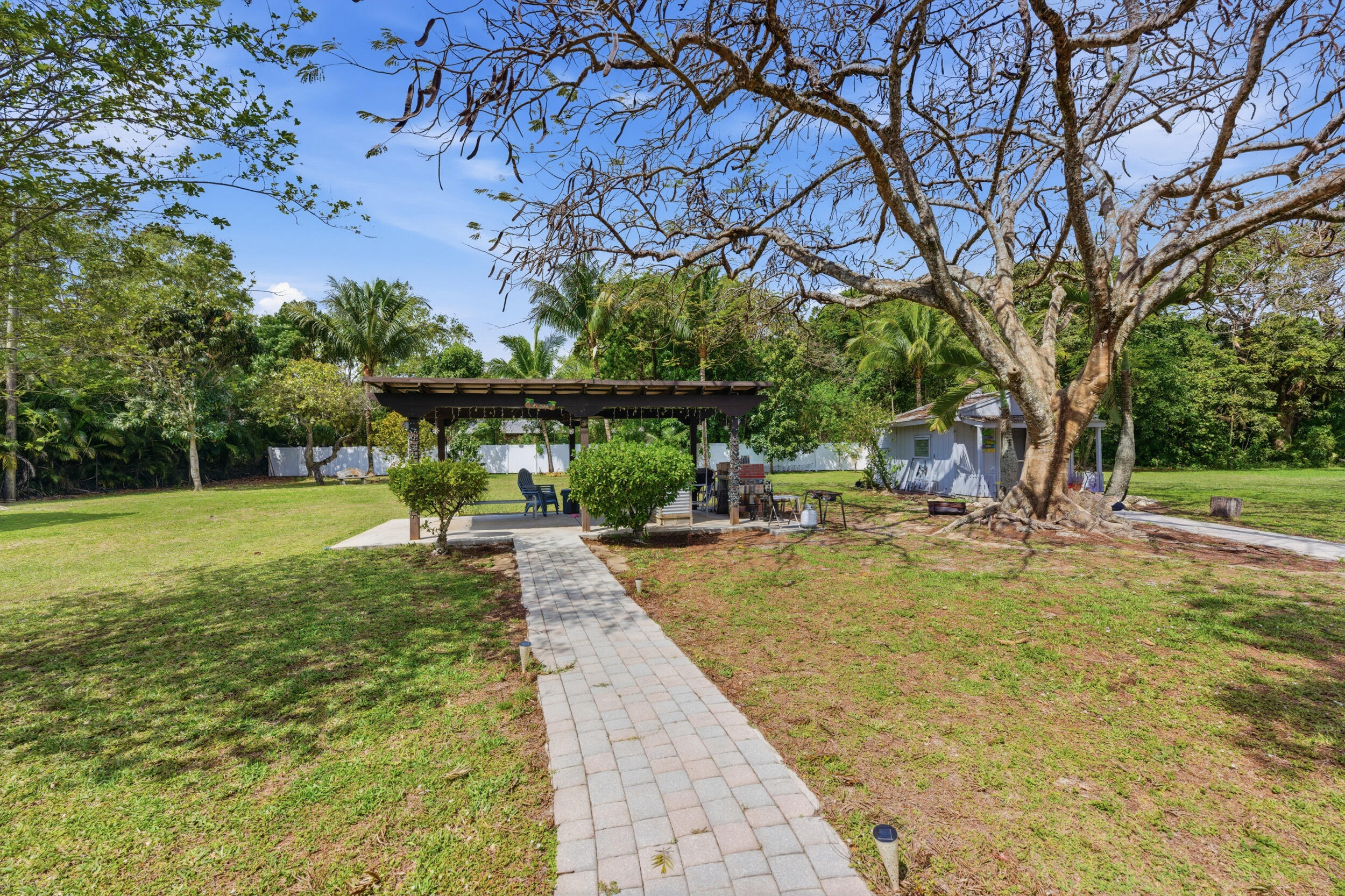 GREEN ACRES/FL FRUITLANDS - Residential