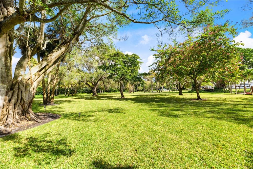 BOSSERT ISLES - Residential