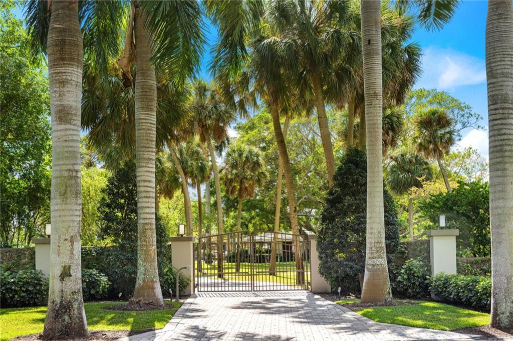 BOSSERT ISLES - Residential