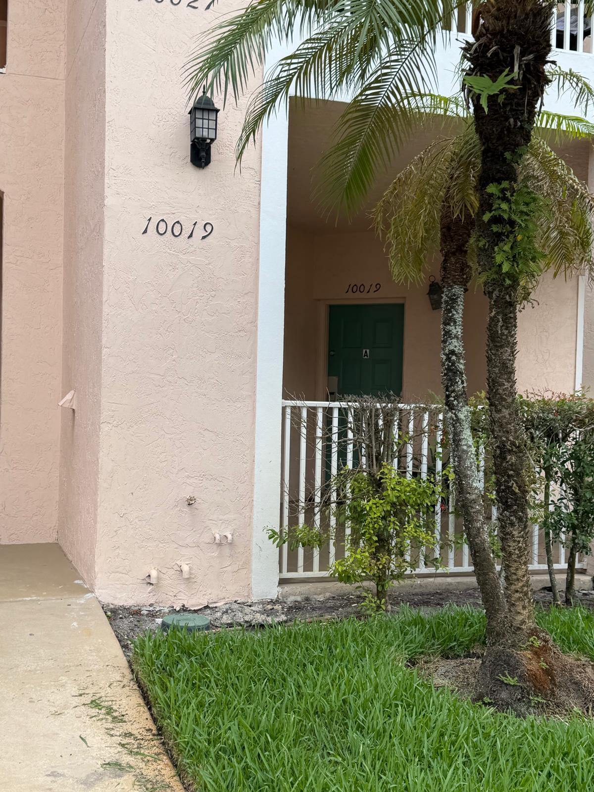 GOLF VILLAS II CONDOMINIUM - Residential