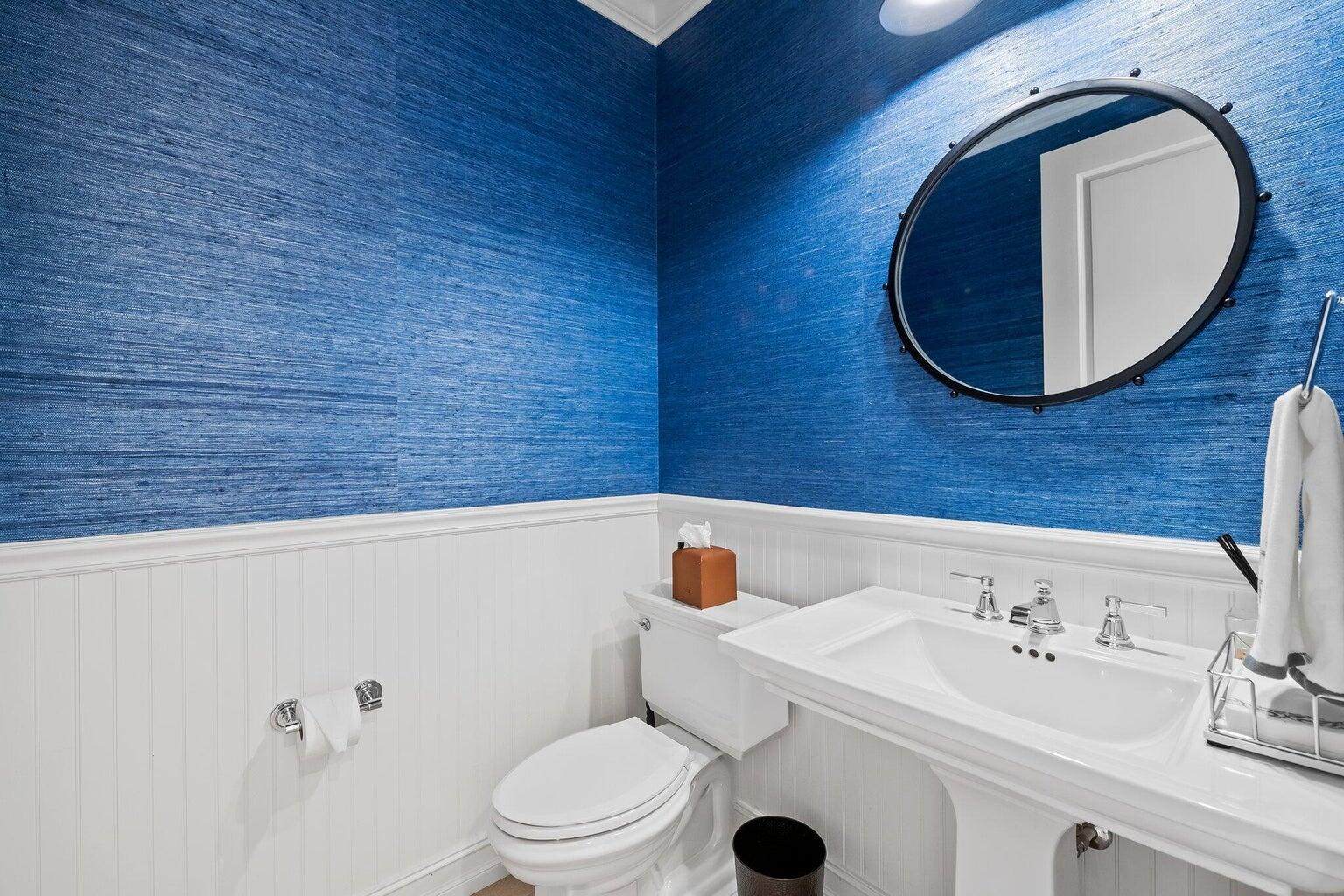 CANNERY ROW - Residential