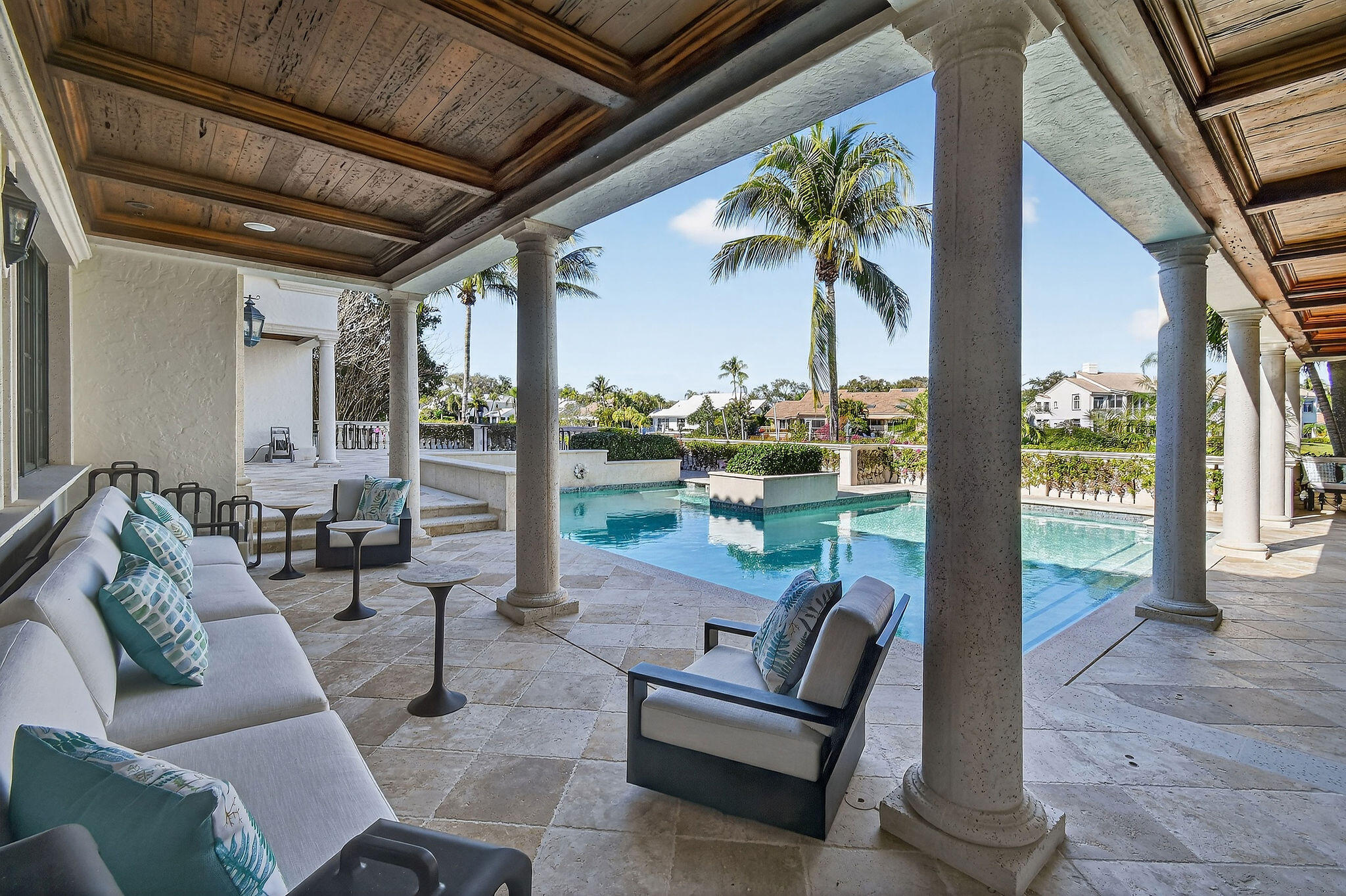 ADMIRALS COVE - Residential