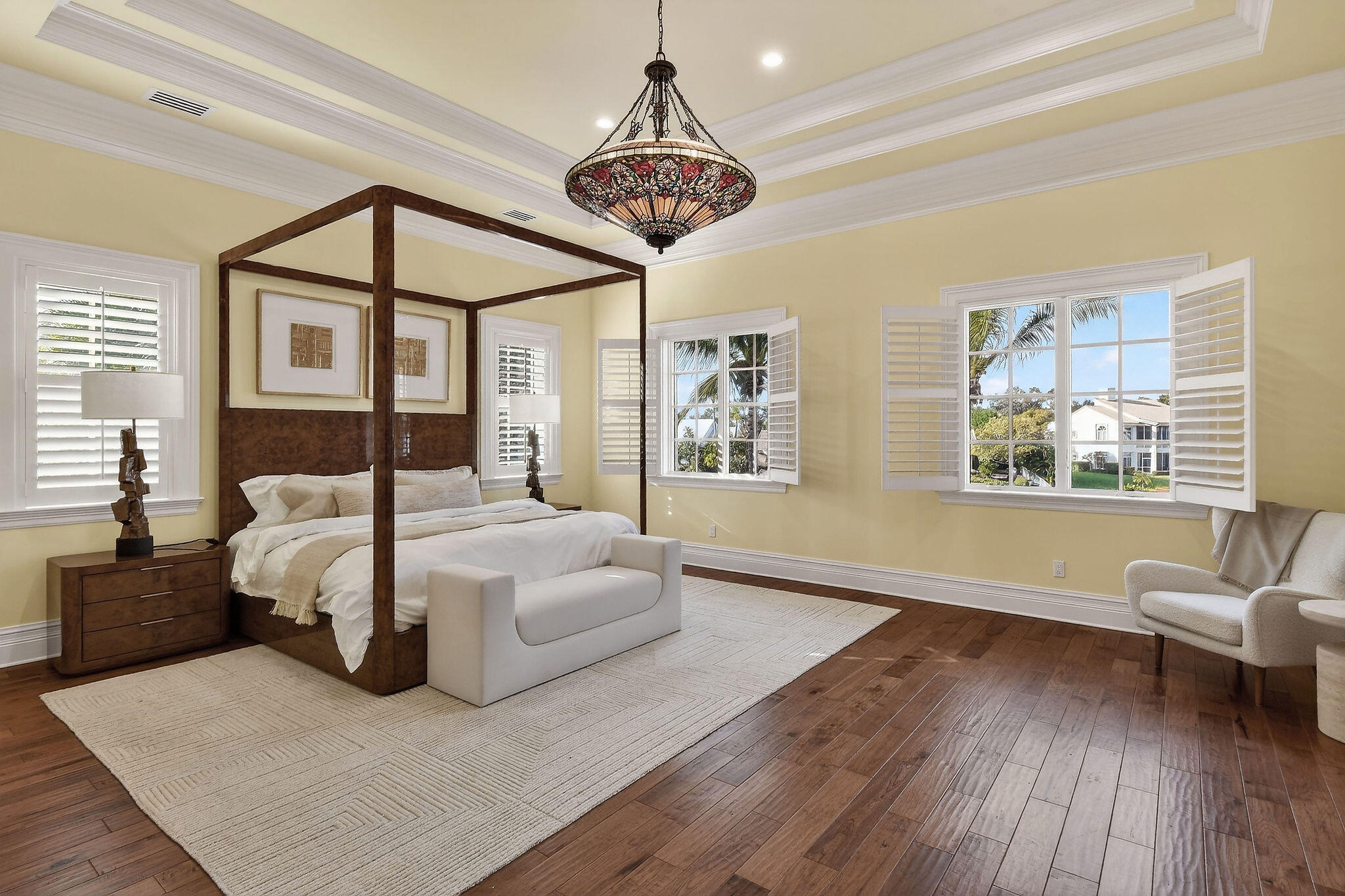 ADMIRALS COVE - Residential