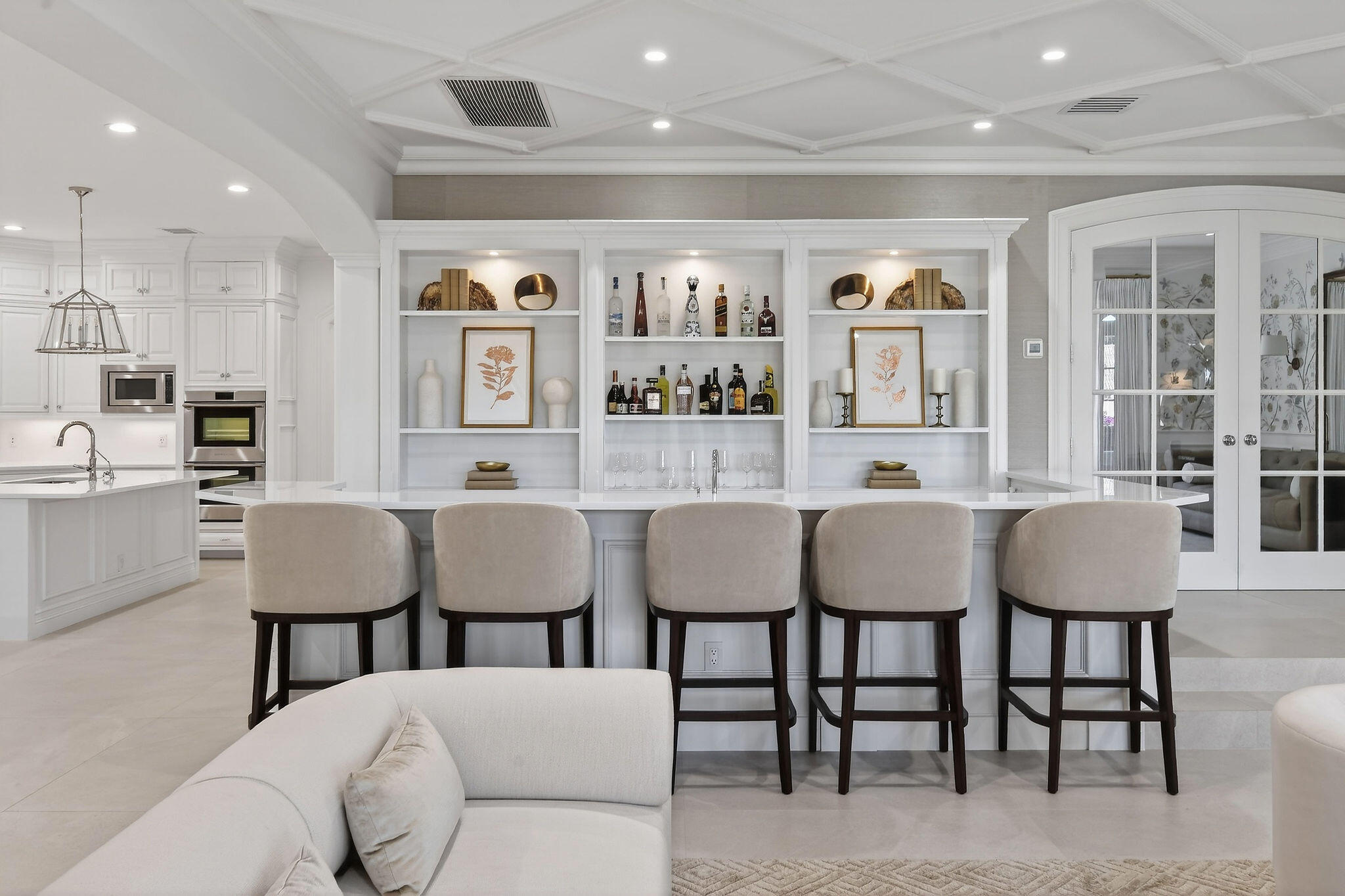 ADMIRALS COVE - Residential