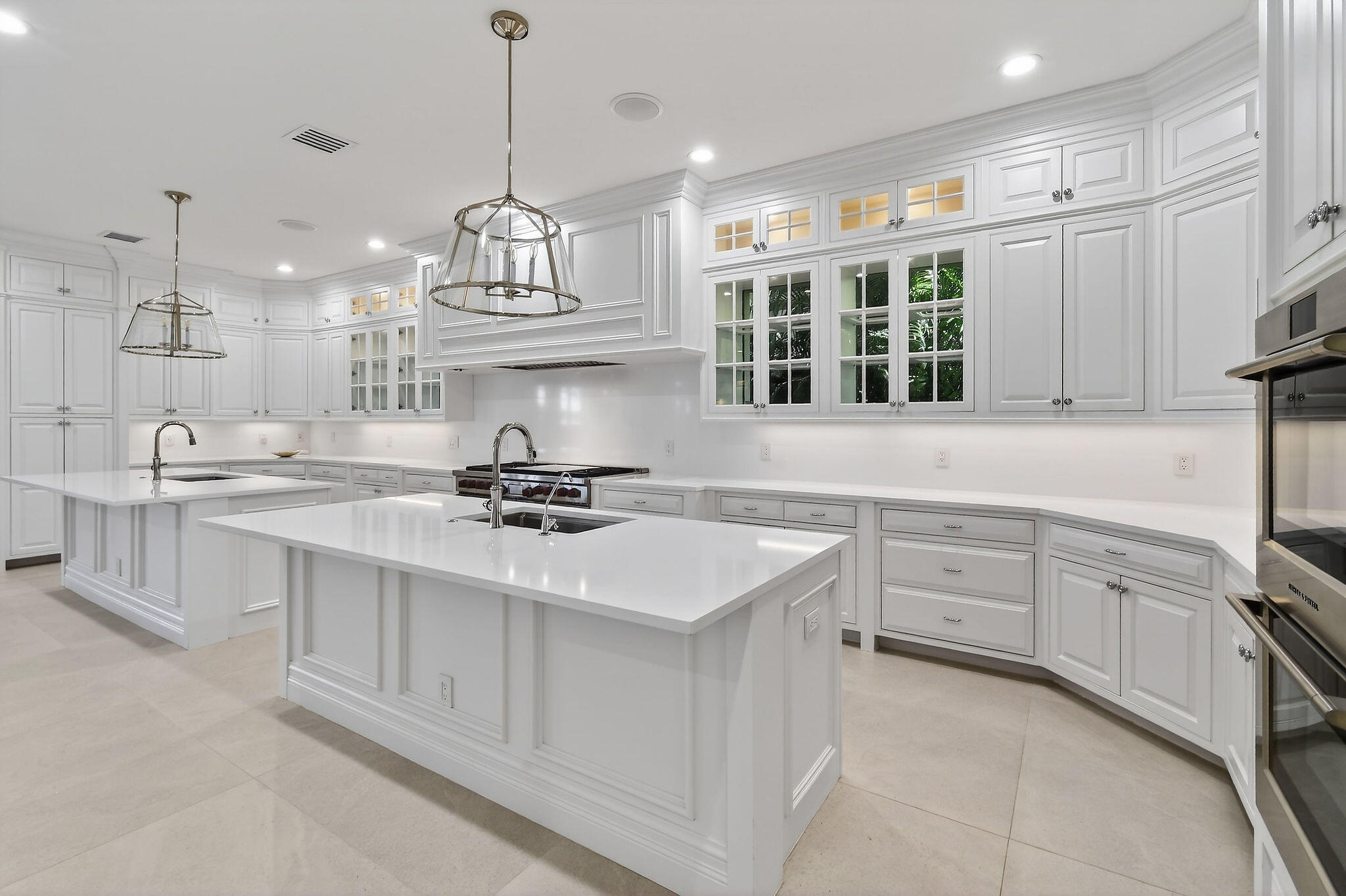 ADMIRALS COVE - Residential