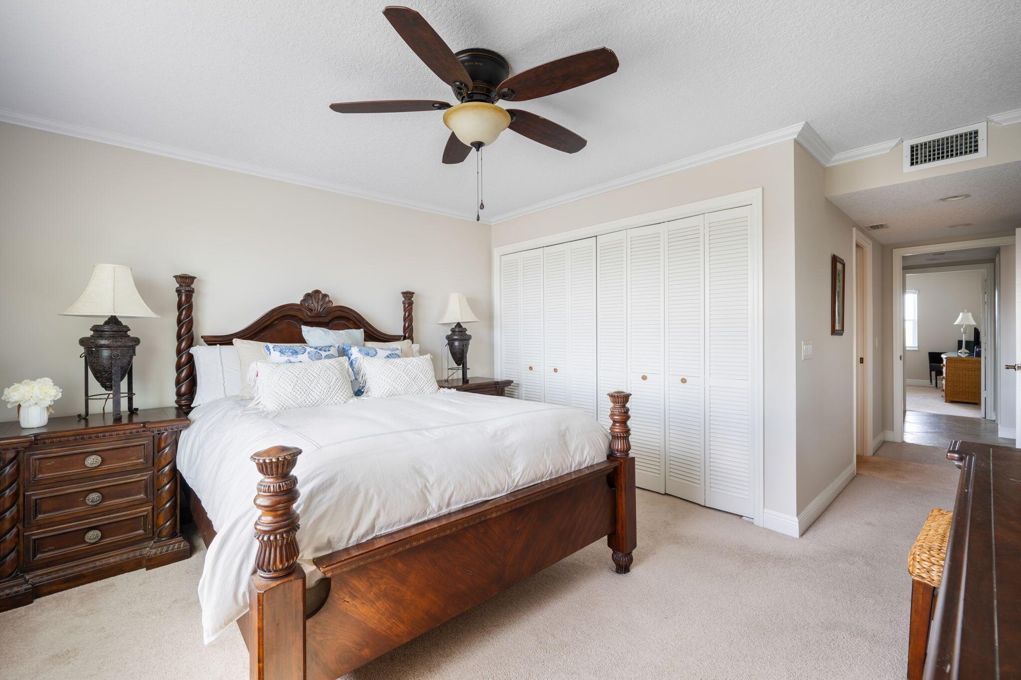 OCEAN CHATEAU OF VERO BEA - Residential