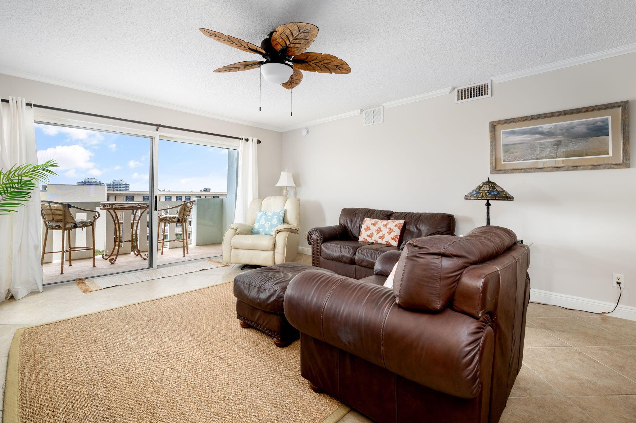 OCEAN CHATEAU OF VERO BEA - Residential