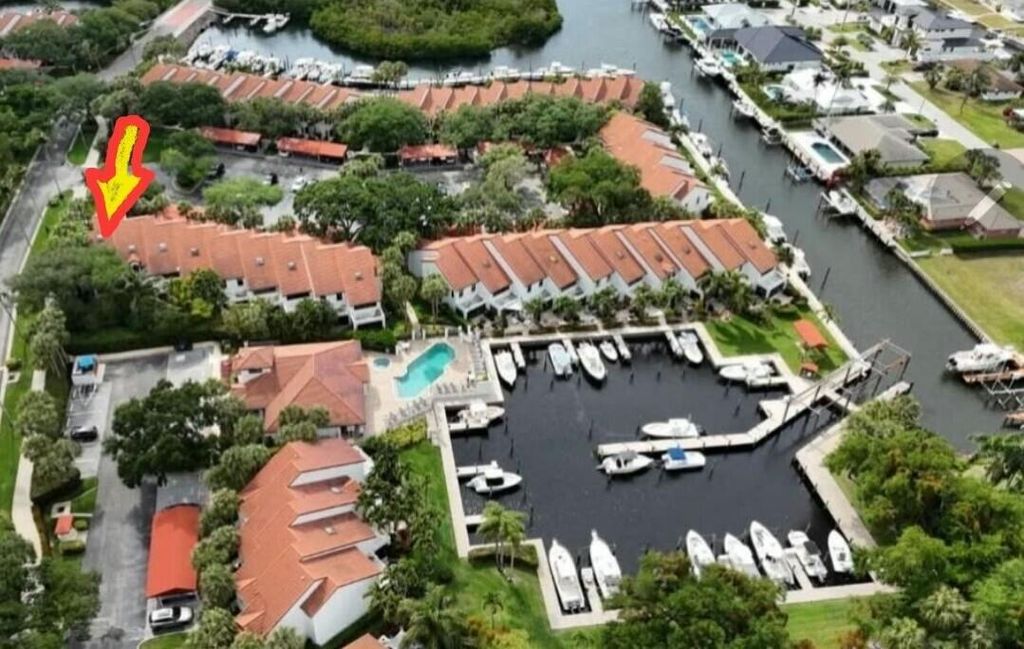 Photo of 2379 Treasure Isle Drive #21, Palm Beach Gardens, FL 33410 (MLS # R11081703)