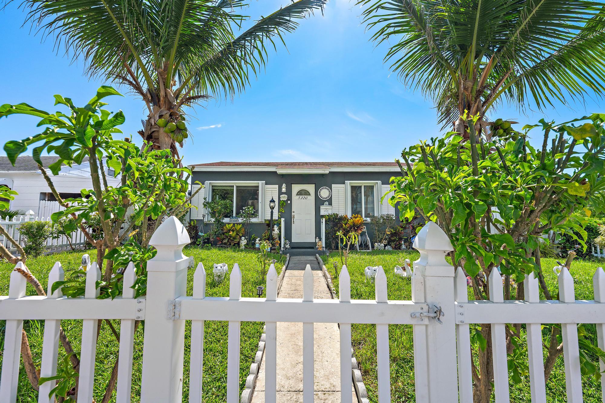 SOUTHERLY HILL - Residential