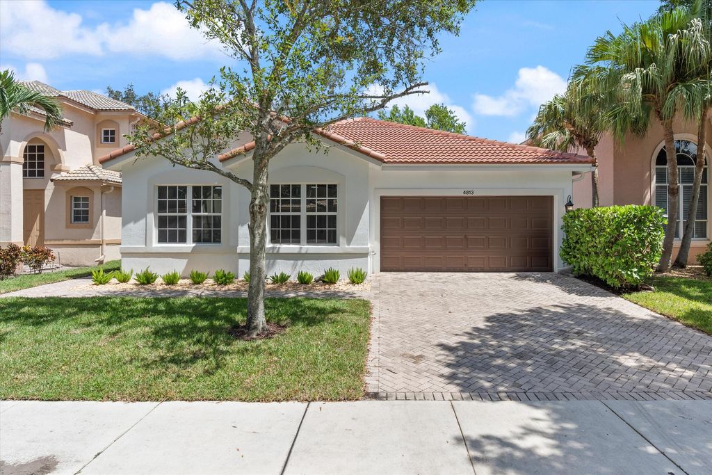 Photo of 4813 S Classical Boulevard, Delray Beach, FL 33445 (MLS # R11115277)