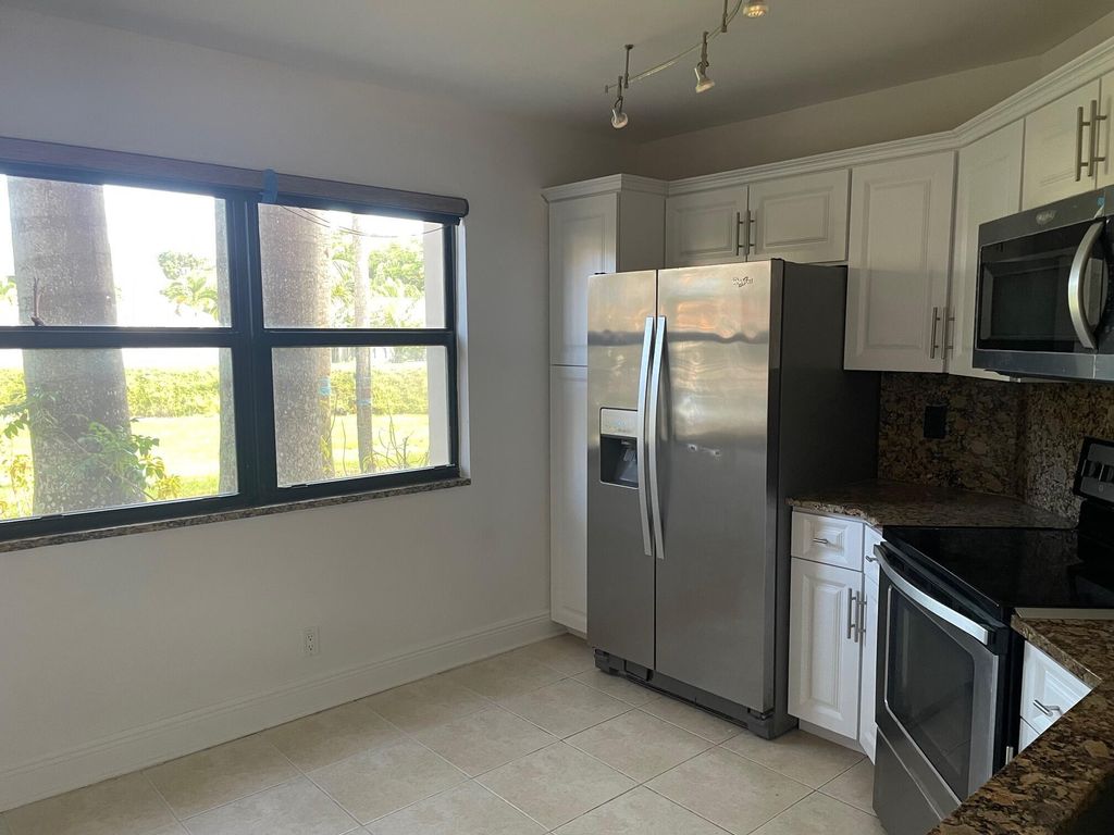 Photo of 6070 Verde Trail S #606, Boca Raton, FL 33433 (MLS # R11011672)