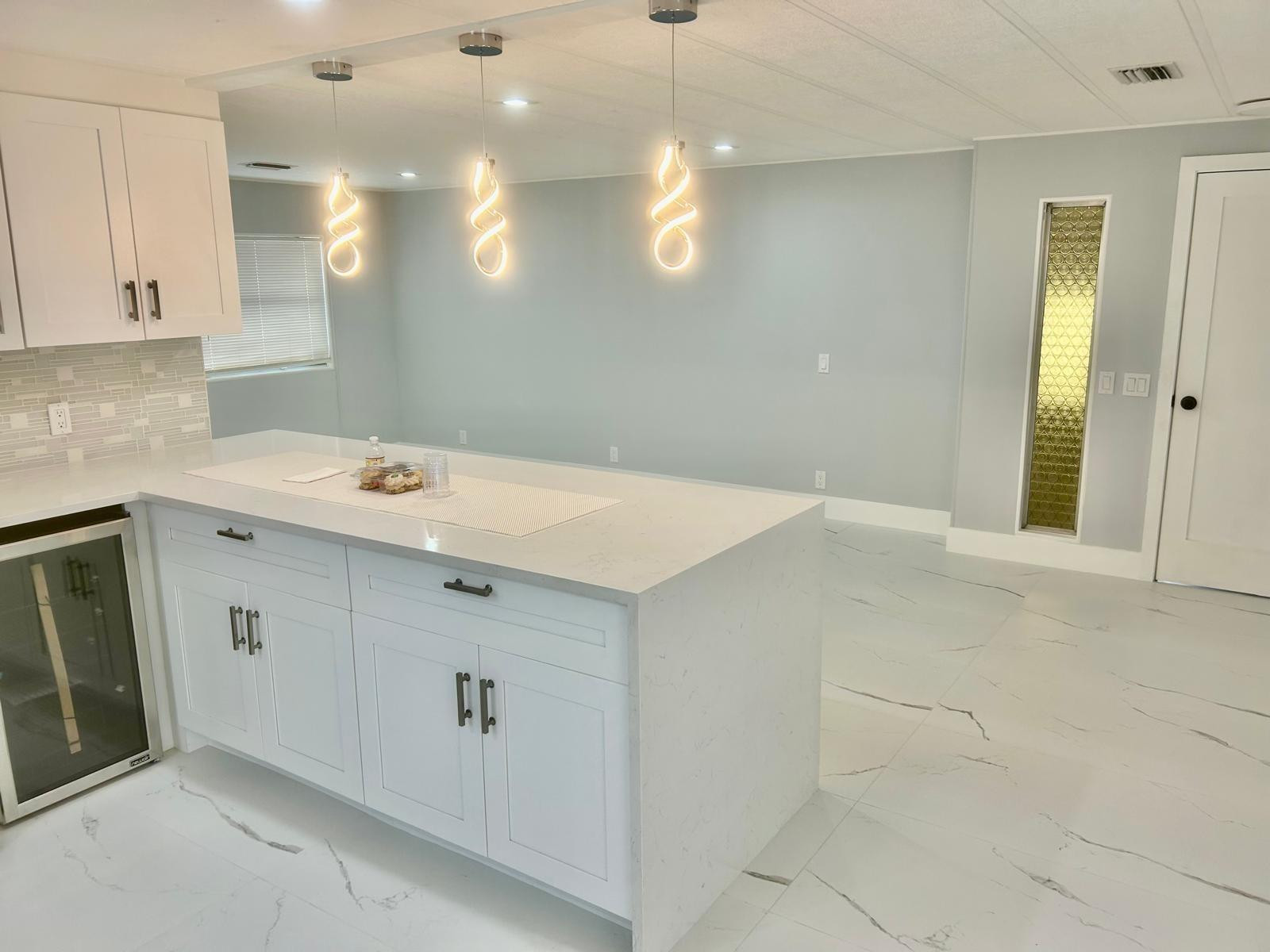 1514 NW 23rd Street, Boynton Beach, FL, 33436/$155,000 4 1514 NW 23rd Street