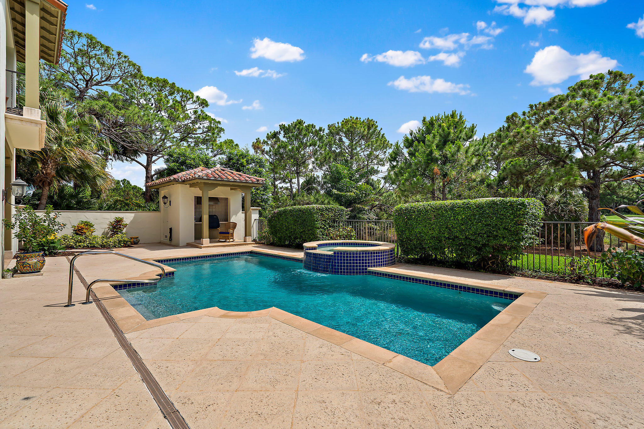 EAGLE TREE AT TRUMP NATIONAL JUPITER - Residential