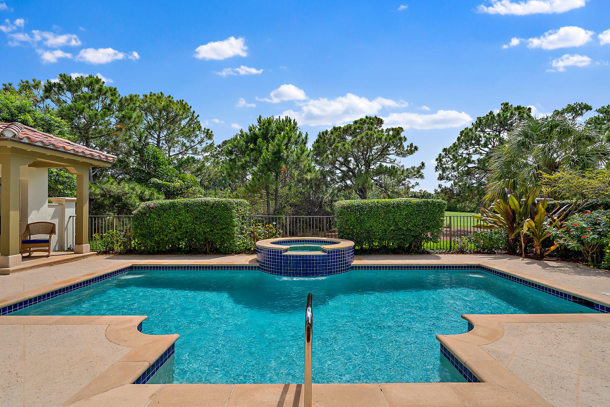 EAGLE TREE AT TRUMP NATIONAL JUPITER - Residential
