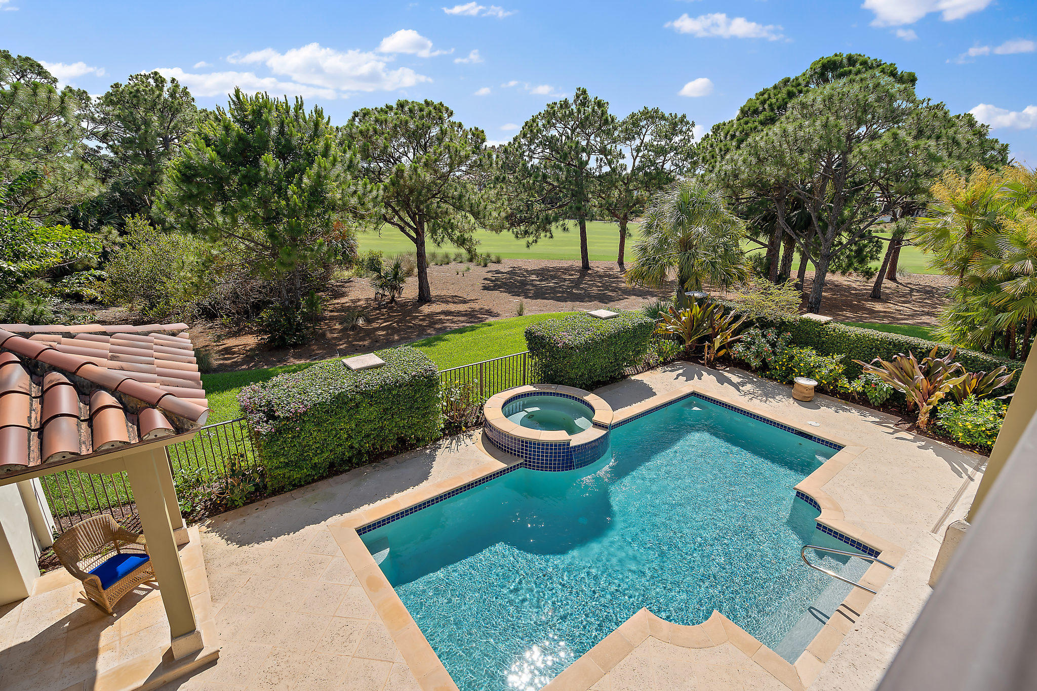 EAGLE TREE AT TRUMP NATIONAL JUPITER - Residential