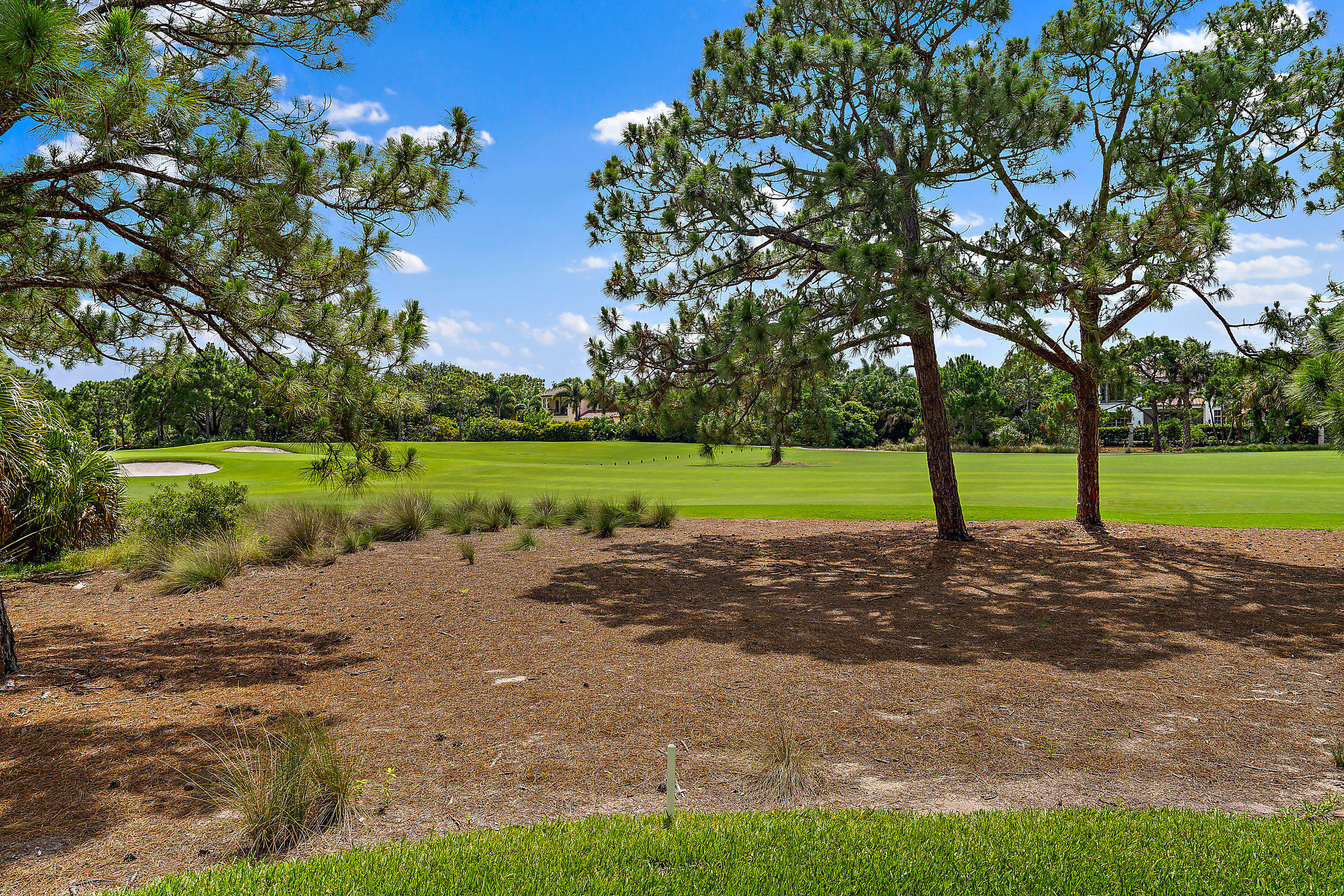 EAGLE TREE AT TRUMP NATIONAL JUPITER - Residential
