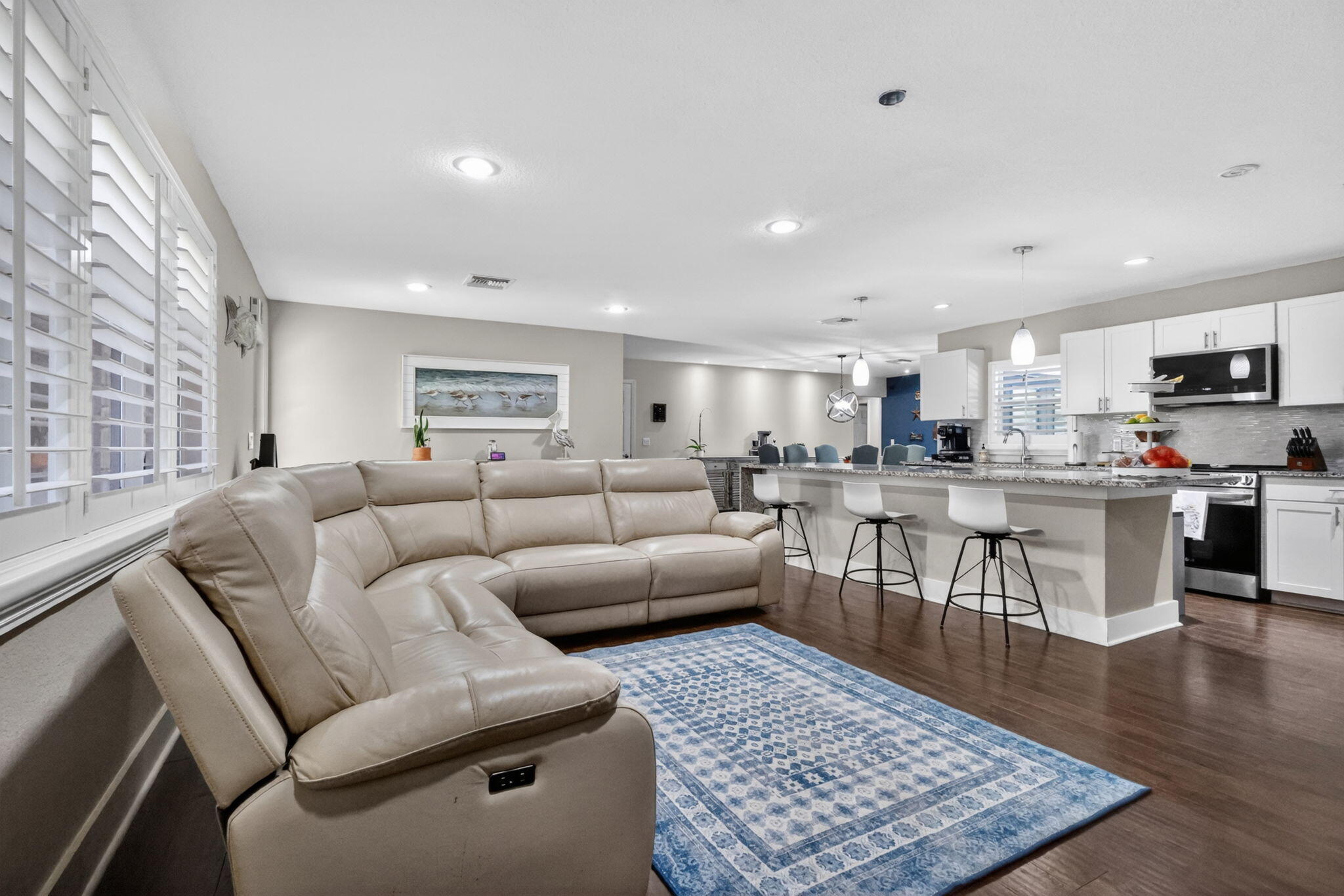 Properties 2843 Worcester Road