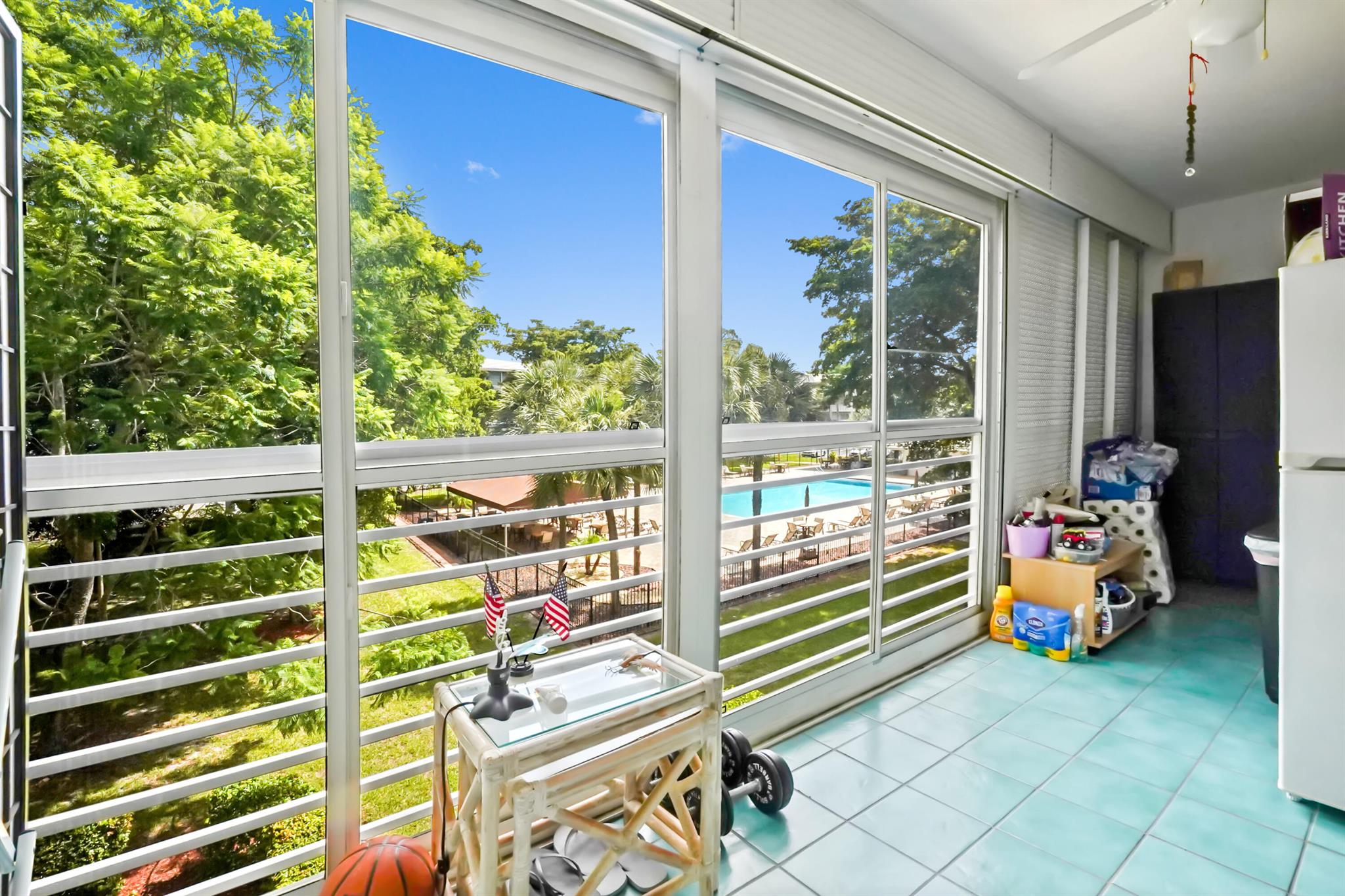 WYNMOOR VILLAGE - Residential