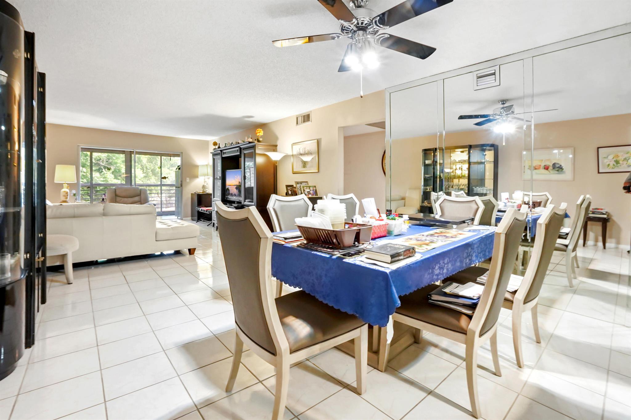 WYNMOOR VILLAGE - Residential