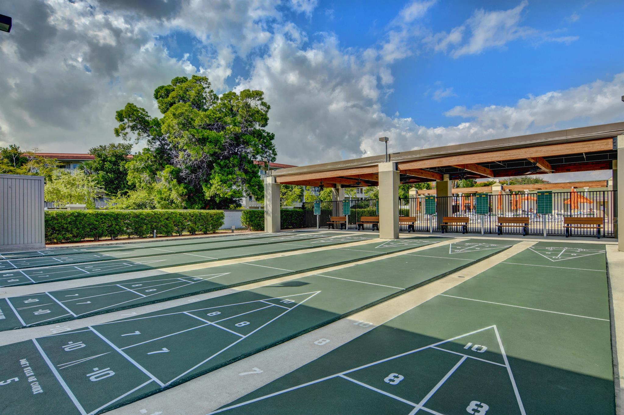 WYNMOOR VILLAGE - Residential