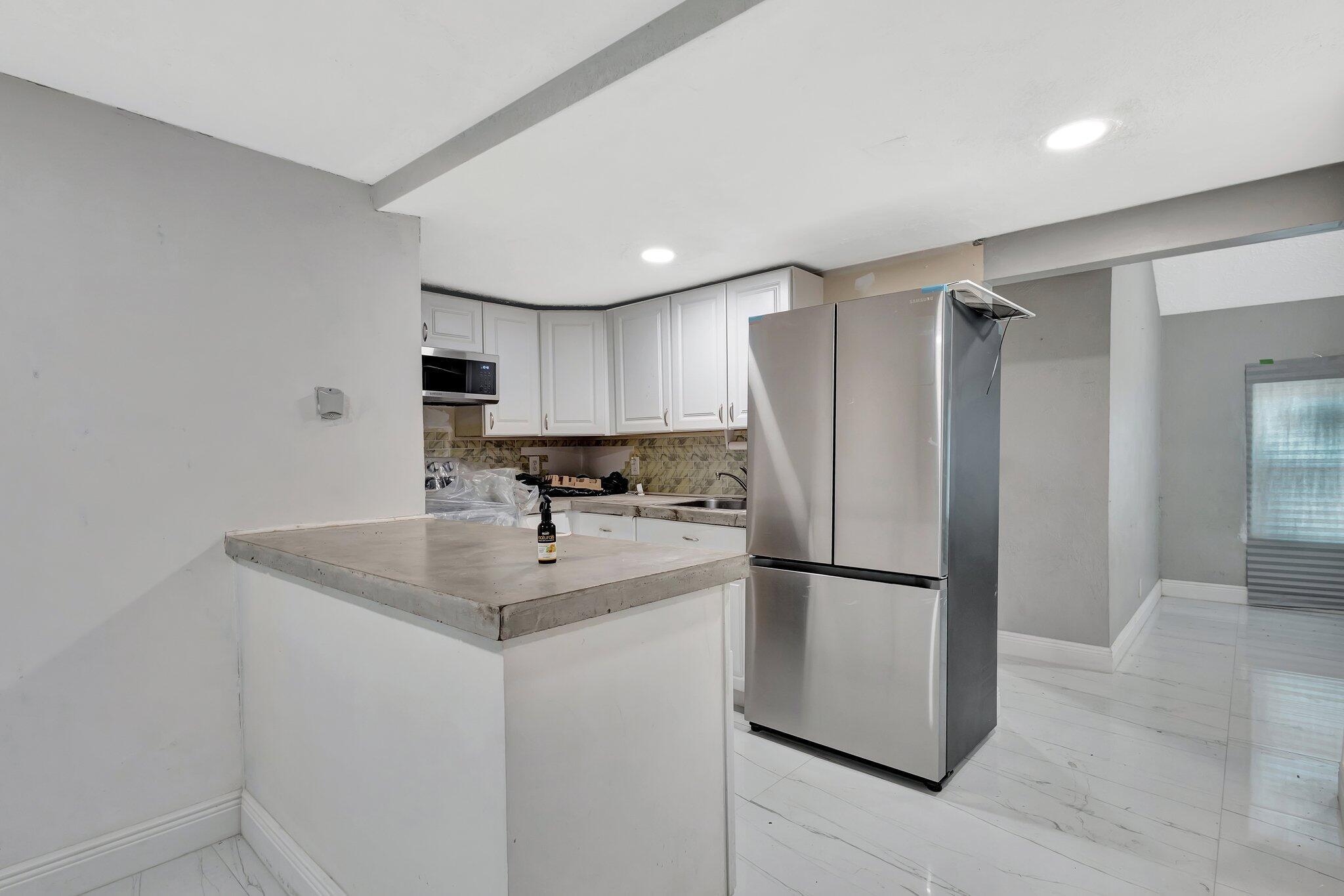 1112 S K Street