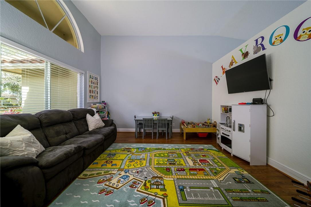 WESTVIEW VILLAGE - Residential