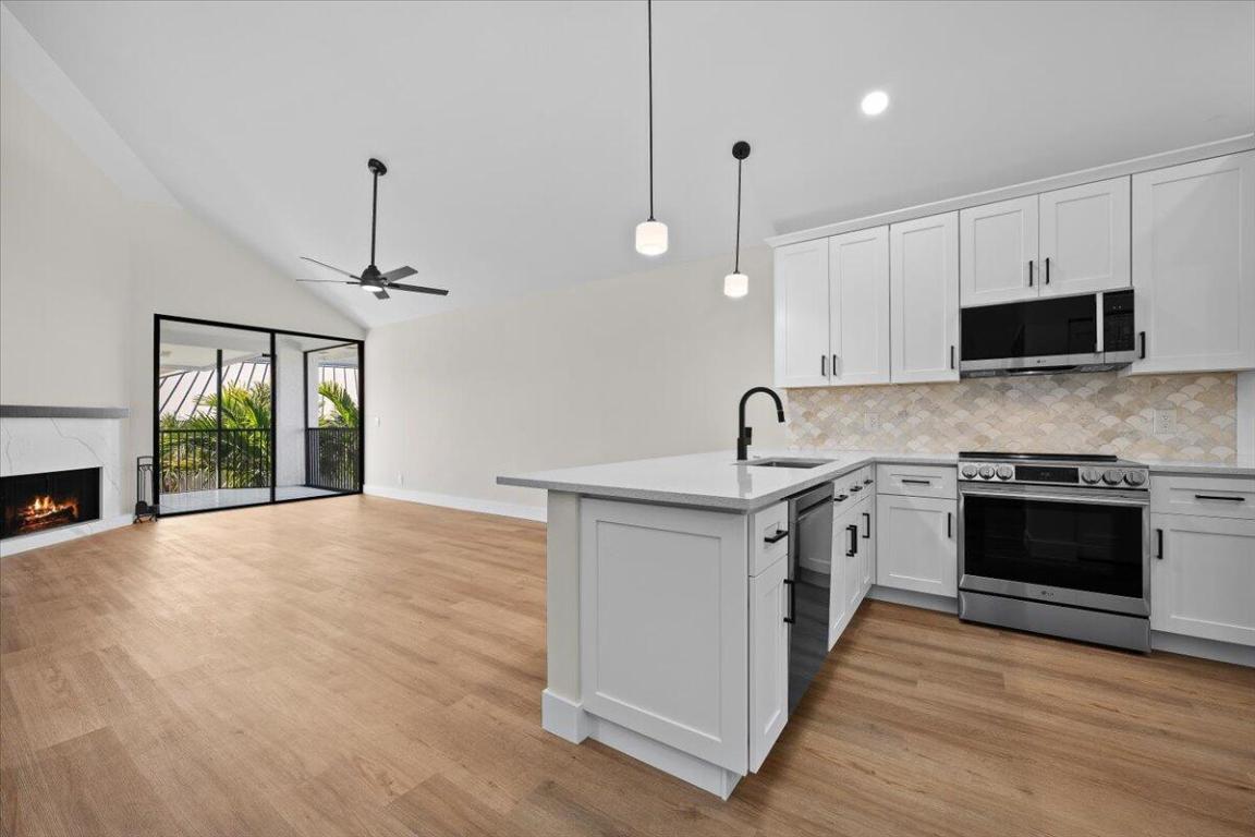 BAY COLONY CONDO - Residential