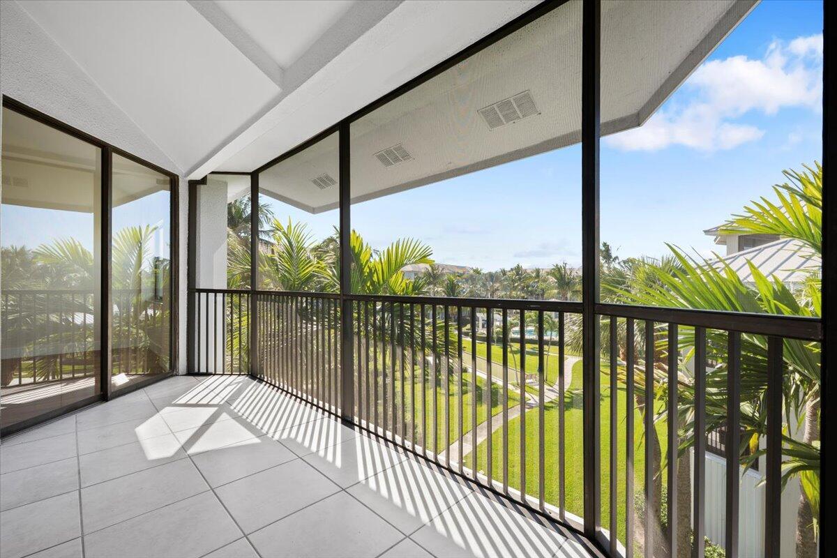 BAY COLONY CONDO - Residential