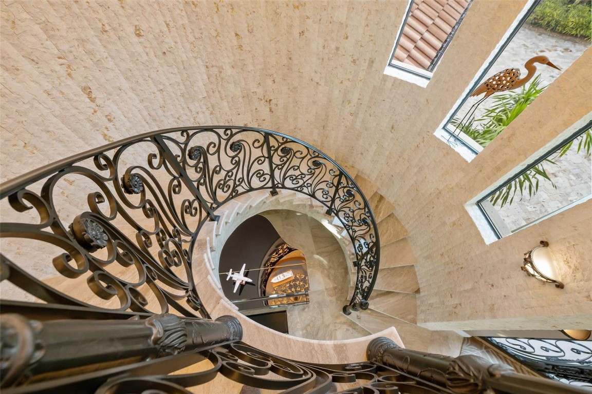 CORAL RIDGE - Residential