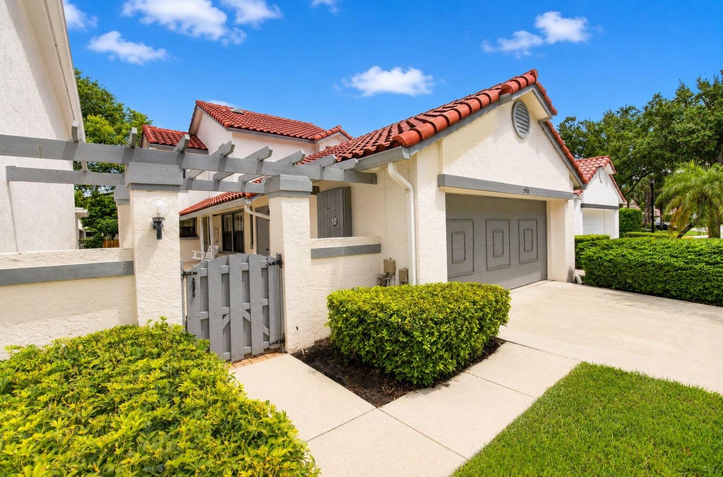 Photo of 5576 Fox Hollow Drive, Boca Raton, FL 33486 (MLS # B26071372)