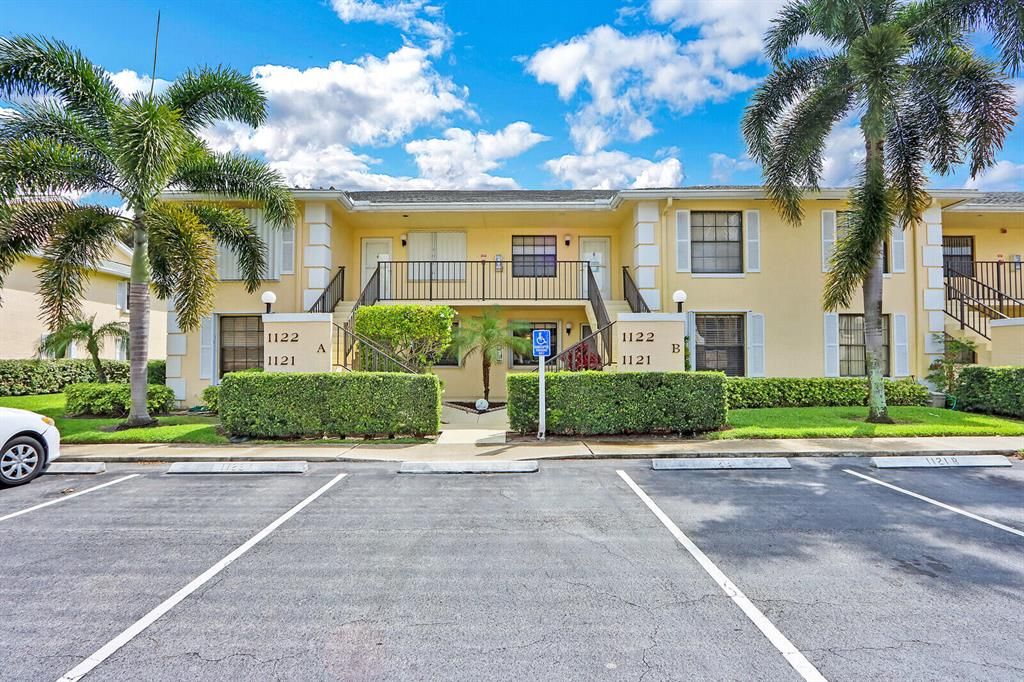 Photo of 1121 Keystone Drive #B, Jupiter, FL 33458 (MLS # R10785475)