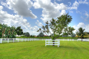 Saddle Trail Park Of Well - Residential