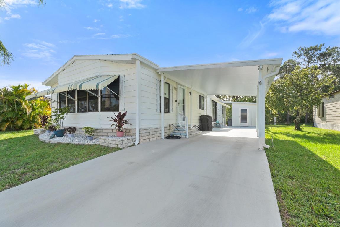 Spanish Lakes Country Club Village - Residential