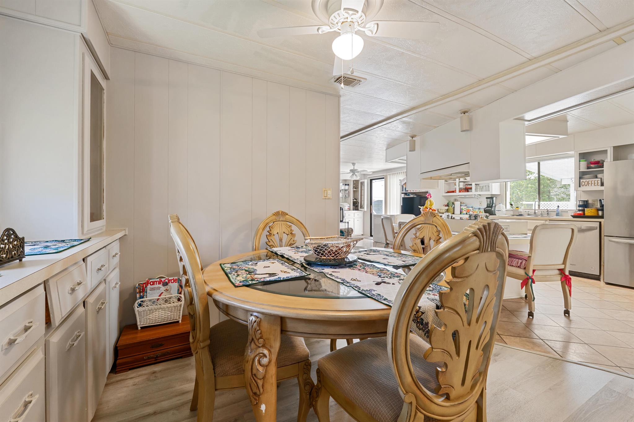 Spanish Lakes Country Clu - Residential