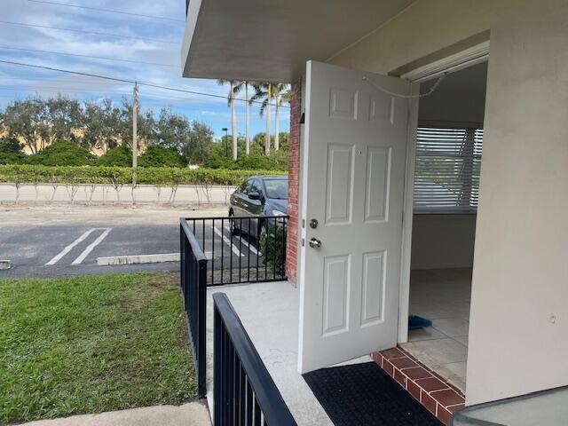POINCIANA CONDO - Residential