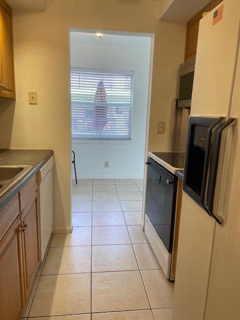 POINCIANA CONDO - Residential