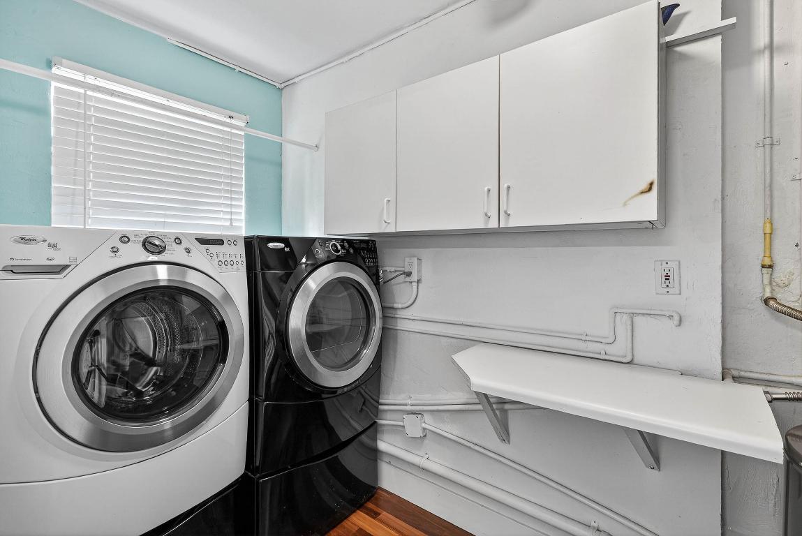 HILLSBORO ISLES - Residential