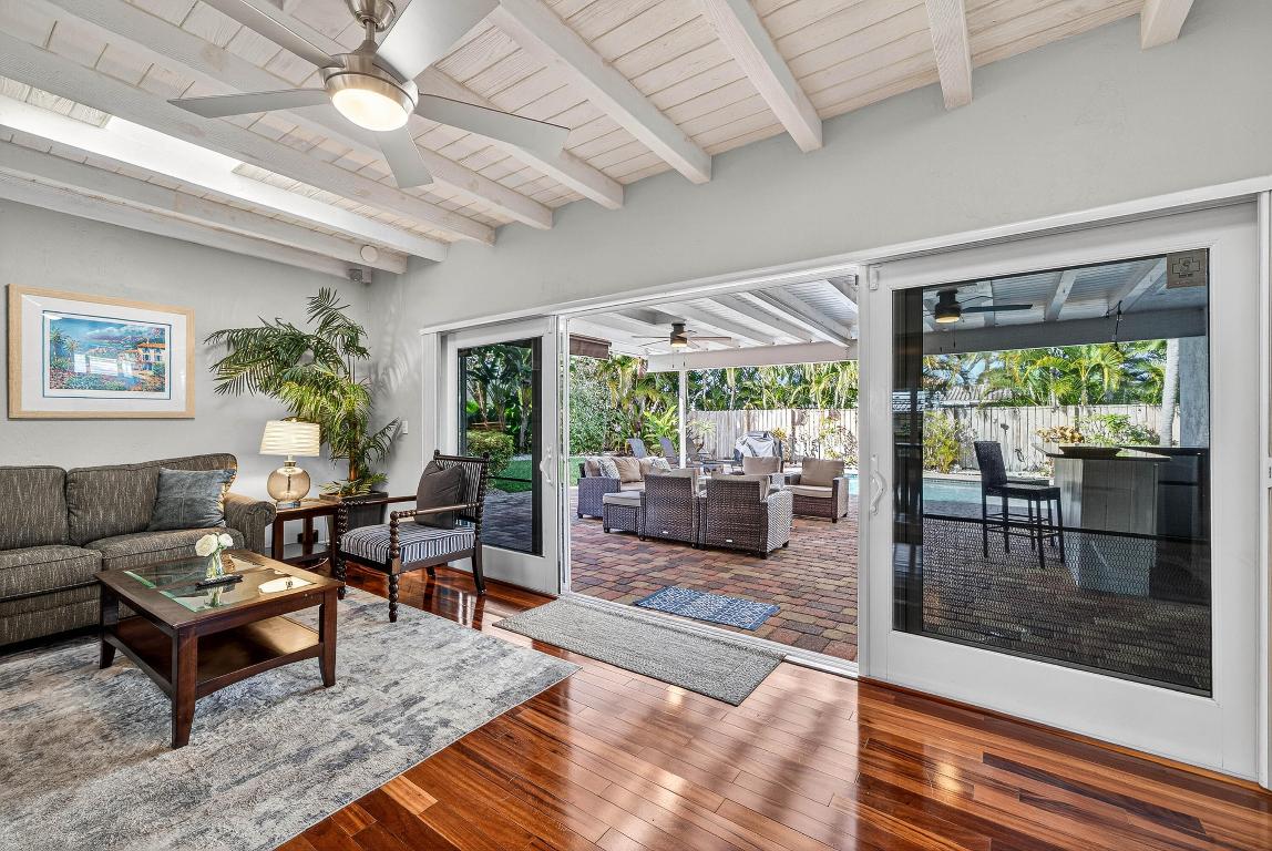 HILLSBORO ISLES - Residential