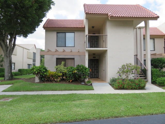 Photo of 5533 Fairway Park Drive #101, Boynton Beach, FL 33437 (MLS # R10921532)