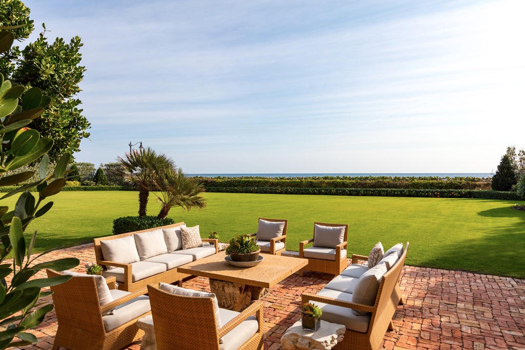 EL BRAVO PARK - Residential