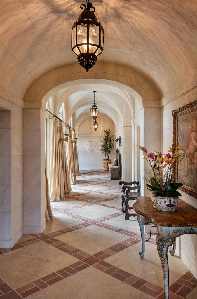 EL BRAVO PARK - Residential