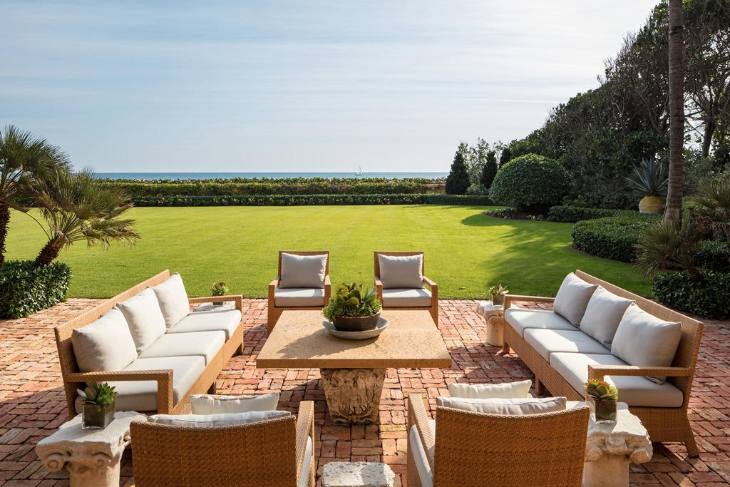 EL BRAVO PARK - Residential