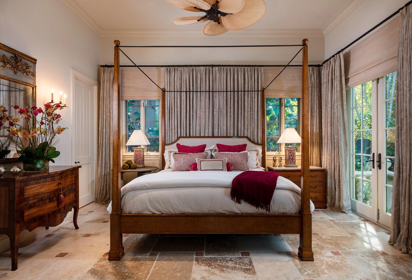 EL BRAVO PARK - Residential