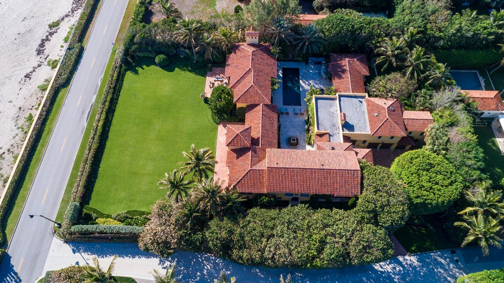 EL BRAVO PARK - Residential