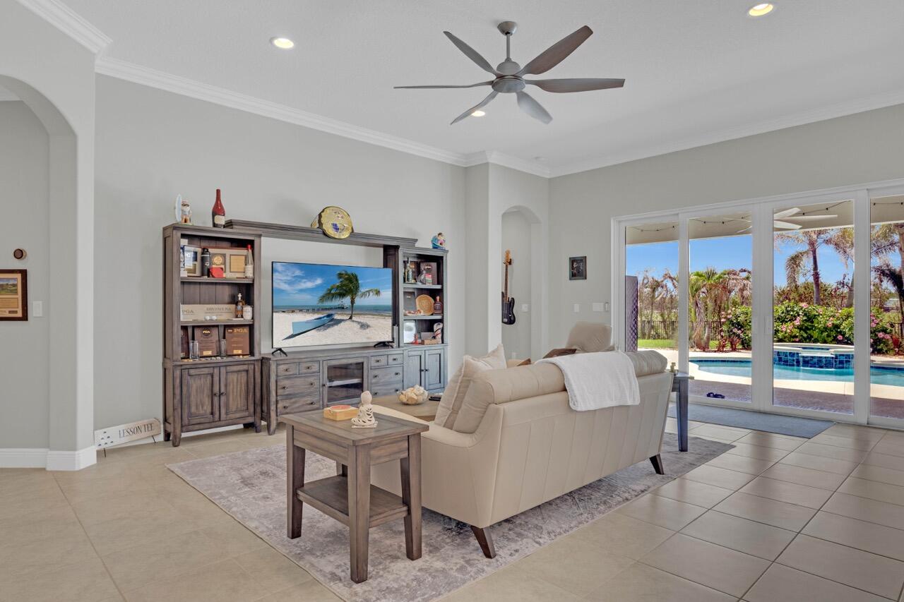 ORCHID LANDING - Residential