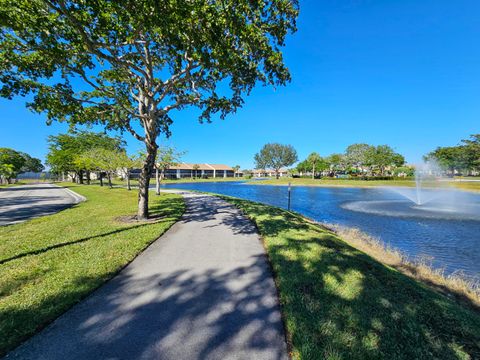 A home in Lake Worth