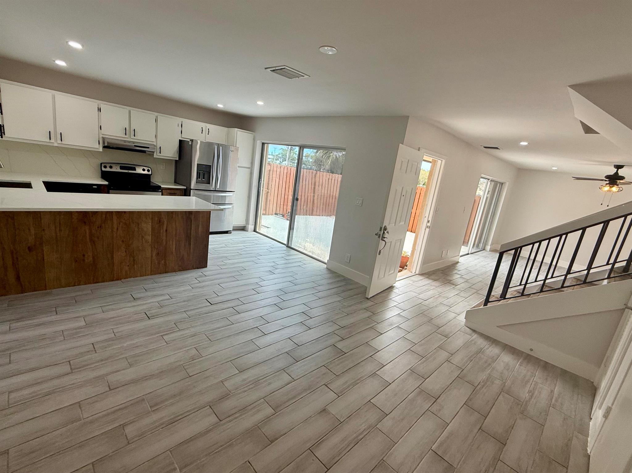 LOS MANGOS PATIO VILLAS A - Residential